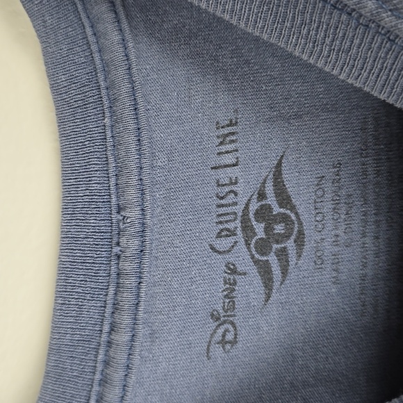 Disney Cruise Line Castaway Cay Bahamas graphic tshirt - Picture 2 of 4